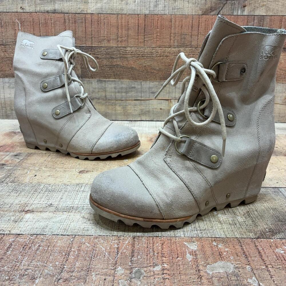 Sorel Boots Womens Size 9 40 Beige Canvas Ankle Wedge Lace Up Bootie NL2213-312